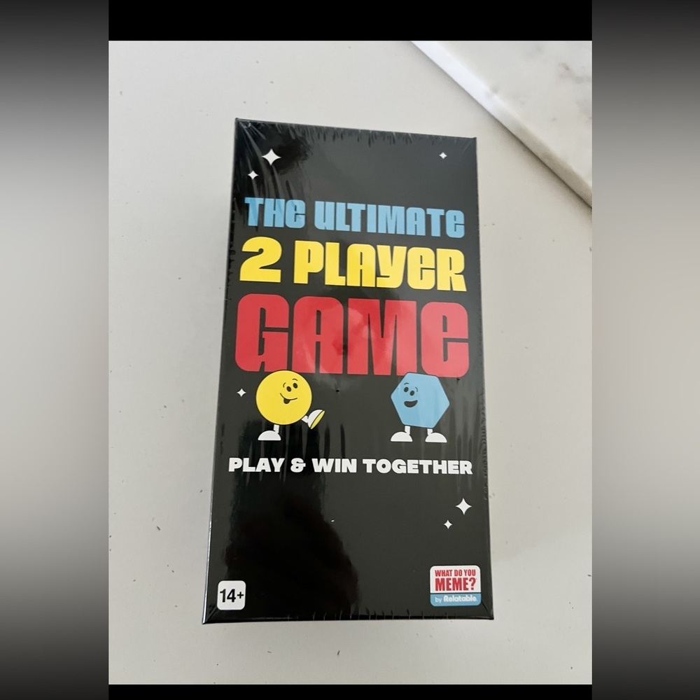 WHAT DO YOU MEME? The Ultimate 2 Player Game Brand New Sealed